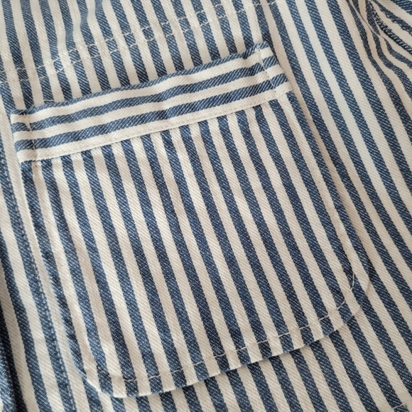 Madewell Shrunken (style name) Workwear Jacket in Poppy Stripe Denim - Size S - Picture 9 of 15